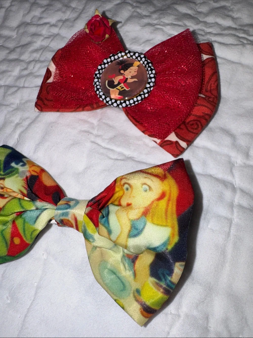 Alice in Wonderland hair bow set